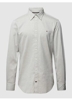Koszula biznesowa o kroju Slim Fit z kołnierzykiem typu button down ze sklepu Peek&Cloppenburg  w kategorii Koszule męskie - zdjęcie 168334988