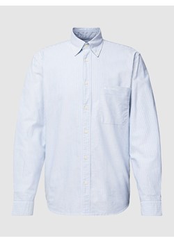 Koszula casualowa o kroju regular fit z kołnierzykiem typu button down ze sklepu Peek&Cloppenburg  w kategorii Koszule męskie - zdjęcie 168335998
