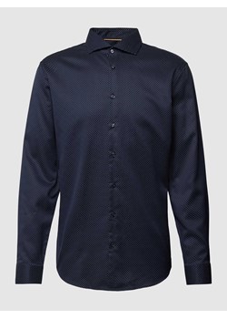 Koszula biznesowa o kroju slim fit ze wzorem na całej powierzchni ze sklepu Peek&Cloppenburg  w kategorii Koszule męskie - zdjęcie 168336477