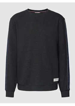 Bluza z okrągłym dekoltem ze sklepu Peek&Cloppenburg  w kategorii Bluzy męskie - zdjęcie 168339187