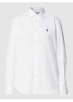 Bluzka koszulowa z wyhaftowanym logo model ‘Georgia’ ze sklepu Peek&Cloppenburg  w kategorii Koszule damskie - zdjęcie 168342507
