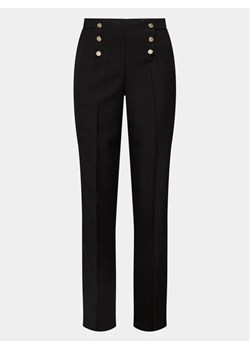 NAF NAF Spodnie materiałowe YHNP77 Czarny Regular Fit ze sklepu MODIVO w kategorii Spodnie damskie - zdjęcie 168382925