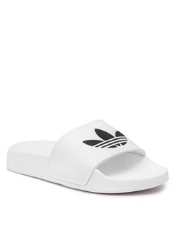 adidas Klapki Adilette Lite FU8297 Biały ze sklepu MODIVO w kategorii Klapki męskie - zdjęcie 168395628