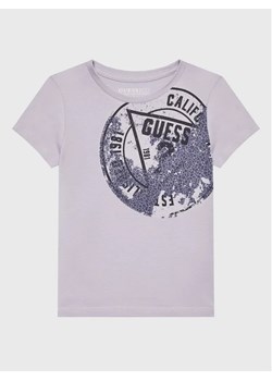 Guess T-Shirt N3GI16 K8HM0 Fioletowy Regular Fit ze sklepu MODIVO w kategorii T-shirty chłopięce - zdjęcie 168401238