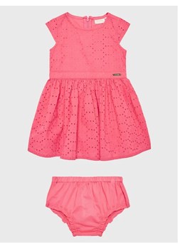 Guess Sukienka codzienna A3GK10 WFBC0 Różowy Regular Fit ze sklepu MODIVO w kategorii Sukienki niemowlęce - zdjęcie 168401908