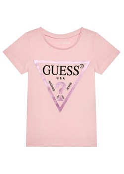 Guess T-Shirt K73I56 K8HM0 Różowy Regular Fit ze sklepu MODIVO w kategorii Koszulki niemowlęce - zdjęcie 168405089