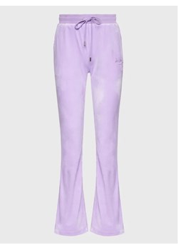 Von Dutch Spodnie dresowe Elya 6 203 025 Fioletowy Regular Fit ze sklepu MODIVO w kategorii Spodnie damskie - zdjęcie 168406828
