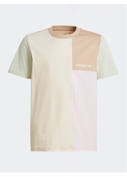 adidas T-Shirt Colorblock T-Shirt HK9815 Beżowy Regular Fit ze sklepu MODIVO w kategorii T-shirty chłopięce - zdjęcie 168441487