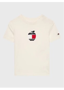 Tommy Hilfiger T-Shirt Apple KN0KN01569 Écru Regular Fit ze sklepu MODIVO w kategorii Koszulki niemowlęce - zdjęcie 168446767