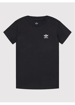 adidas T-Shirt adicolor HK0401 Czarny Regular Fit ze sklepu MODIVO w kategorii T-shirty chłopięce - zdjęcie 168446977