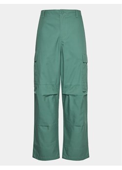 HUF Spodnie materiałowe Utility PT00278 Zielony Relaxed Fit ze sklepu MODIVO w kategorii Spodnie męskie - zdjęcie 168448917