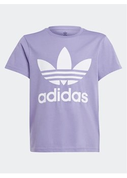 adidas T-Shirt Trefoil T-Shirt IB9934 Fioletowy Regular Fit ze sklepu MODIVO w kategorii Bluzki dziewczęce - zdjęcie 168465855