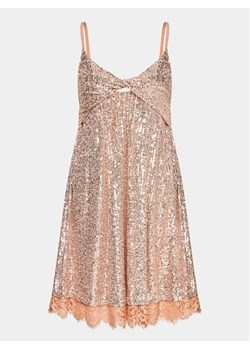 Please Sukienka koktajlowa A1OESE0000 Różowy Regular Fit ze sklepu MODIVO w kategorii Sukienki - zdjęcie 168469825