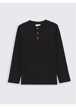 Coccodrillo Bluzka ZC2143102BAB Czarny Regular Fit ze sklepu MODIVO w kategorii T-shirty chłopięce - zdjęcie 168499968