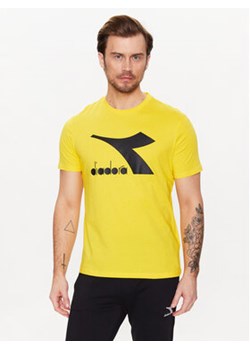 Diadora T-Shirt Ss Core 102.179759 Żółty Regular Fit ze sklepu MODIVO w kategorii T-shirty męskie - zdjęcie 168506898