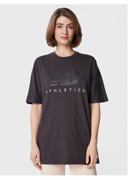 New Balance T-Shirt WT23503 Czarny Oversize ze sklepu MODIVO w kategorii Bluzki damskie - zdjęcie 168508569