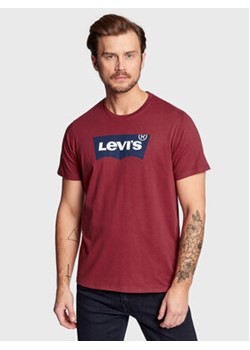 Levi's® T-Shirt Classic Graphic 22491-1190 Czerwony Classic Fit ze sklepu MODIVO w kategorii T-shirty męskie - zdjęcie 168511598