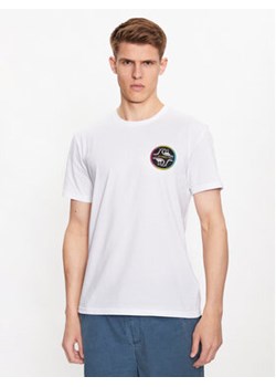 Quiksilver T-Shirt Core Bubble EQYZT07232 Biały Regular Fit ze sklepu MODIVO w kategorii T-shirty męskie - zdjęcie 168512219