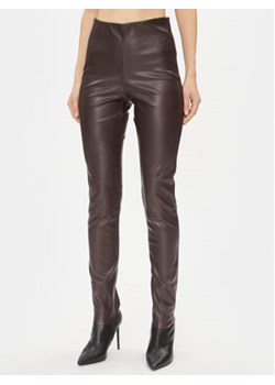 Bruuns Bazaar Spodnie z imitacji skóry Christa BBW3601 Brązowy Slim Fit ze sklepu MODIVO w kategorii Spodnie damskie - zdjęcie 168513105