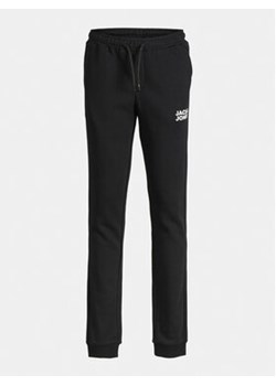 Jack&Jones Junior Spodnie dresowe Gordon 12257312 Czarny Slim Fit ze sklepu MODIVO w kategorii Spodnie chłopięce - zdjęcie 168513465