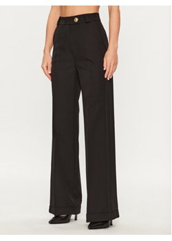 Maryley Spodnie materiałowe 23IB511/41BK Czarny Relaxed Fit ze sklepu MODIVO w kategorii Spodnie damskie - zdjęcie 168515119