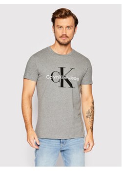 Calvin Klein Jeans T-Shirt J30J320935 Szary Slim Fit ze sklepu MODIVO w kategorii T-shirty męskie - zdjęcie 168523139