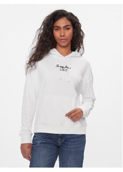Tommy Jeans Bluza Essential Logo 2+ DW0DW16406 Biały Boxy Fit ze sklepu MODIVO w kategorii Bluzy damskie - zdjęcie 168523877