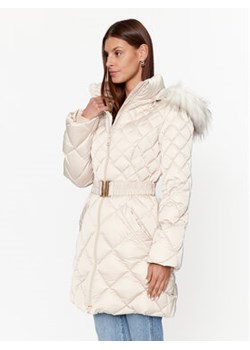 Guess Płaszcz zimowy W3BL36 WEX52 Beżowy Regular Fit ze sklepu MODIVO w kategorii Płaszcze damskie - zdjęcie 168524085