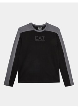 EA7 Emporio Armani Bluzka 6RBT65 BJ02Z 1200 Czarny Regular Fit ze sklepu MODIVO w kategorii T-shirty chłopięce - zdjęcie 168524377