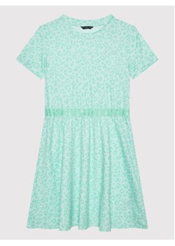 Guess Sukienka letnia J2YK16 KAZM0 Zielony Regular Fit ze sklepu MODIVO w kategorii Sukienki dziewczęce - zdjęcie 168529277