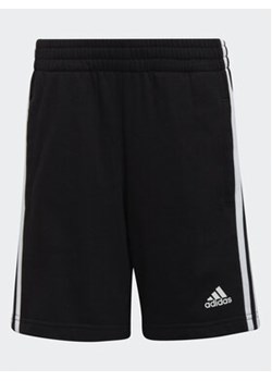 adidas Szorty sportowe Essentials 3-Stripes Shorts H65791 Czarny Regular Fit ze sklepu MODIVO w kategorii Spodenki chłopięce - zdjęcie 168529629