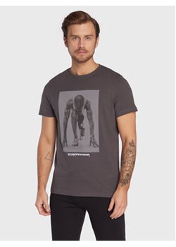 4F T-Shirt H4Z22-TSM035 Szary Regular Fit ze sklepu MODIVO w kategorii T-shirty męskie - zdjęcie 168530815