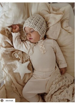Jamiks Komplet body i spodnie Ariel I JZF202 Beżowy Regular Fit ze sklepu MODIVO w kategorii Komplety niemowlęce - zdjęcie 168532207