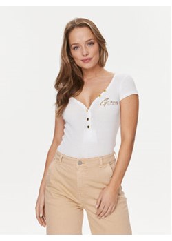 Guess T-Shirt W4RP47 K1814 Biały Regular Fit ze sklepu MODIVO w kategorii Bluzki damskie - zdjęcie 168536985