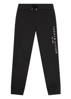 Tommy Hilfiger Spodnie dresowe Essential KS0KS00214 Czarny Regular Fit ze sklepu MODIVO w kategorii Spodnie chłopięce - zdjęcie 168538387