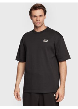 Fila T-Shirt Taipas FAM0149 Czarny Oversize ze sklepu MODIVO w kategorii T-shirty męskie - zdjęcie 168539848