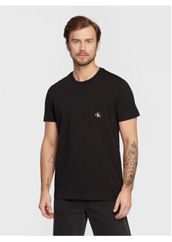 Calvin Klein Jeans T-Shirt J30J323027 Czarny Regular Fit ze sklepu MODIVO w kategorii T-shirty męskie - zdjęcie 168540206