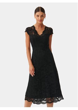 Tatuum Sukienka koktajlowa Emantiko T2322.202 Czarny Regular Fit ze sklepu MODIVO w kategorii Sukienki - zdjęcie 168541728