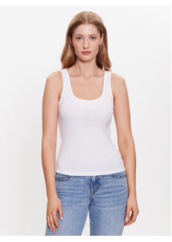 Levi's® Top Essential A5906-0001 Biały Regular Fit ze sklepu MODIVO w kategorii Bluzki damskie - zdjęcie 168541816