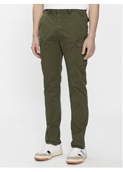Napapijri Spodnie materiałowe Yasuni NP0A4H1G Zielony Regular Fit ze sklepu MODIVO w kategorii Spodnie męskie - zdjęcie 168543996