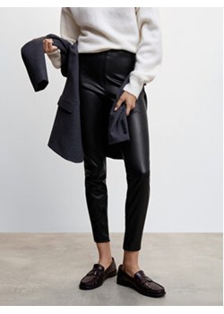 Mango Spodnie z imitacji skóry London 47050026 Czarny Skinny Fit ze sklepu MODIVO w kategorii Spodnie damskie - zdjęcie 168544636
