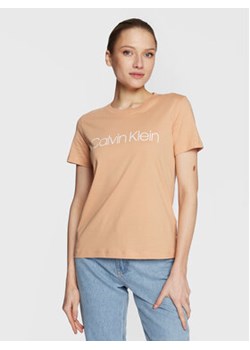Calvin Klein T-Shirt Core Logo K20K202142 Beżowy Regular Fit ze sklepu MODIVO w kategorii Bluzki damskie - zdjęcie 168545737