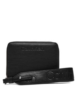 Calvin Klein Duży Portfel Damski Gracie Wallet W/Strap Md K60K611387 Czarny ze sklepu MODIVO w kategorii Portfele damskie - zdjęcie 168549778