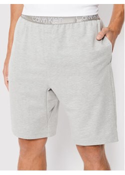 Calvin Klein Underwear Szorty piżamowe 000NM2174E Szary Regular Fit ze sklepu MODIVO w kategorii Piżamy męskie - zdjęcie 168550098