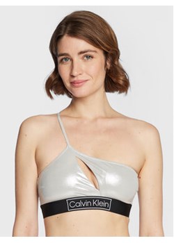 Calvin Klein Swimwear Góra od bikini KW0KW01944 Srebrny ze sklepu MODIVO w kategorii Stroje kąpielowe - zdjęcie 168550798