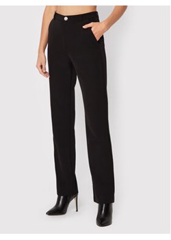 Custommade Spodnie materiałowe Otilia 999425525 Czarny Regular Fit ze sklepu MODIVO w kategorii Spodnie damskie - zdjęcie 168552499