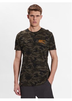 Brave Soul T-Shirt MTS-149ERDL Zielony Regular Fit ze sklepu MODIVO w kategorii T-shirty męskie - zdjęcie 168552839