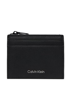Calvin Klein Etui na karty kredytowe Ck Must 10Cc Cardholder W/Zip K50K511282 Czarny ze sklepu MODIVO w kategorii Etui - zdjęcie 168553725