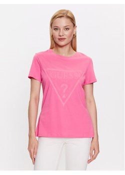 Guess T-Shirt Adele V2YI07 K8HM0 Różowy Regular Fit ze sklepu MODIVO w kategorii Bluzki damskie - zdjęcie 168557467
