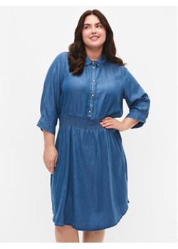 Zizzi Sukienka jeansowa V90120M Niebieski Regular Fit ze sklepu MODIVO w kategorii Sukienki - zdjęcie 168561687